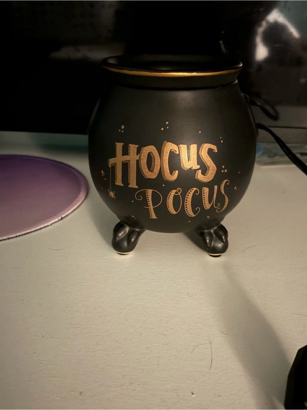 Bewilderment Hocus Pocus cauldron wax warmer